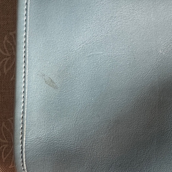 Coach Messenger Hippie Flap - Picture 2 of 13